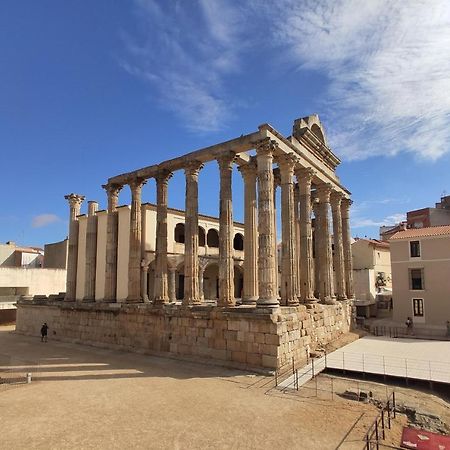 Apartamentos Templo Diana Mérida Dış mekan fotoğraf