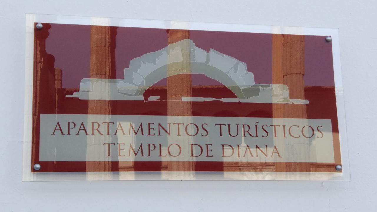 Apartamentos Templo Diana Mérida Dış mekan fotoğraf